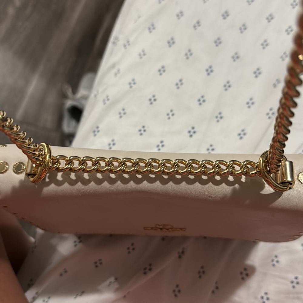 Coach Cream Shoulder Bag - Picture 13 of 14